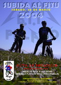 Cristian y Paulino en la subida al Fitu del a&ntilde;o anterior, con los Picos de Europa al fondo (si, ya se que casi no se ven...)