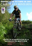 Juanjo en un sendero llano poniendo cara de que era muy empinado