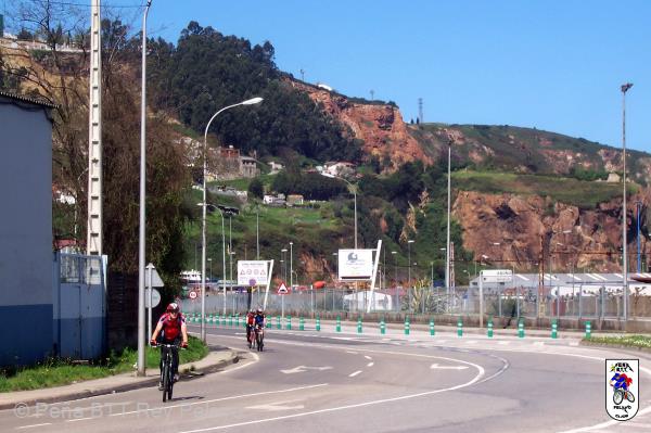 20060401141910-A Luanco por la costa_125.JPG