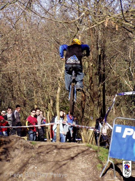 20040313162329-fot16.jpg