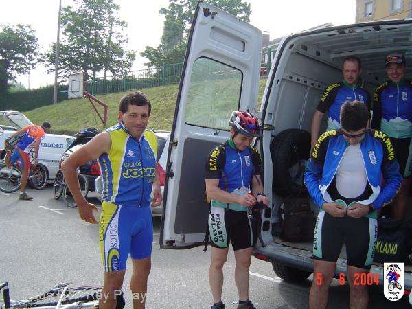 20040605085004-fot2.JPG