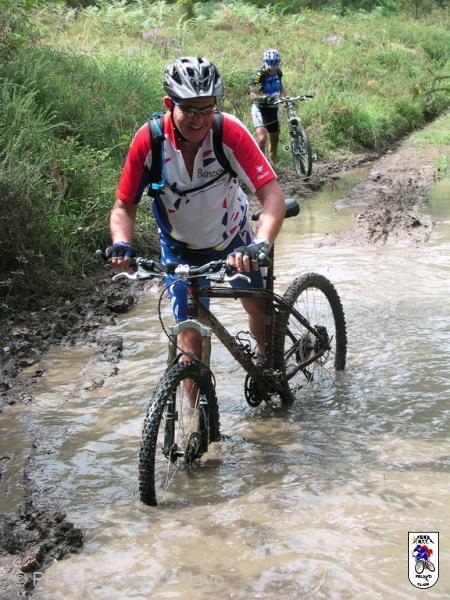 20040911130607-fot12.jpg