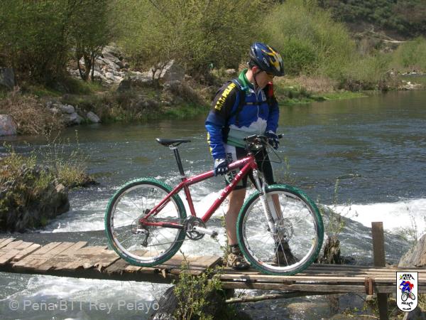 20040408124107-fot17.JPG