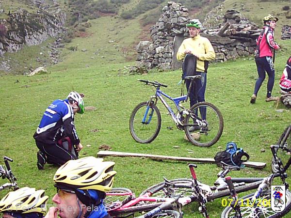 20041107052320-PIC_0065.JPG
