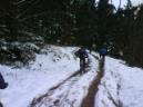 Por la sierra de Fario con la nieve
