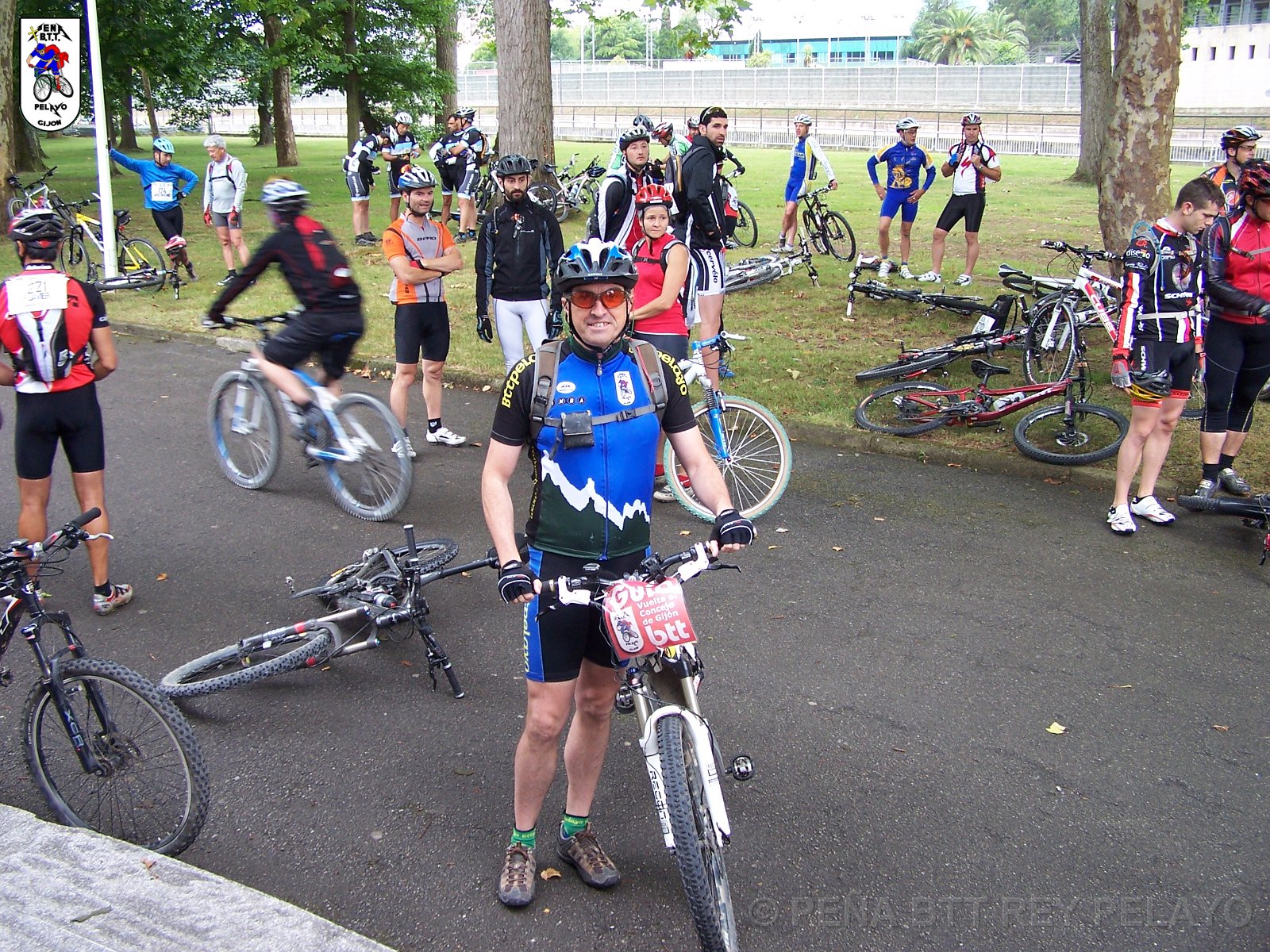 20110709083813_jbg.JPG - XVIII Vuelta al Concejo de Gijón