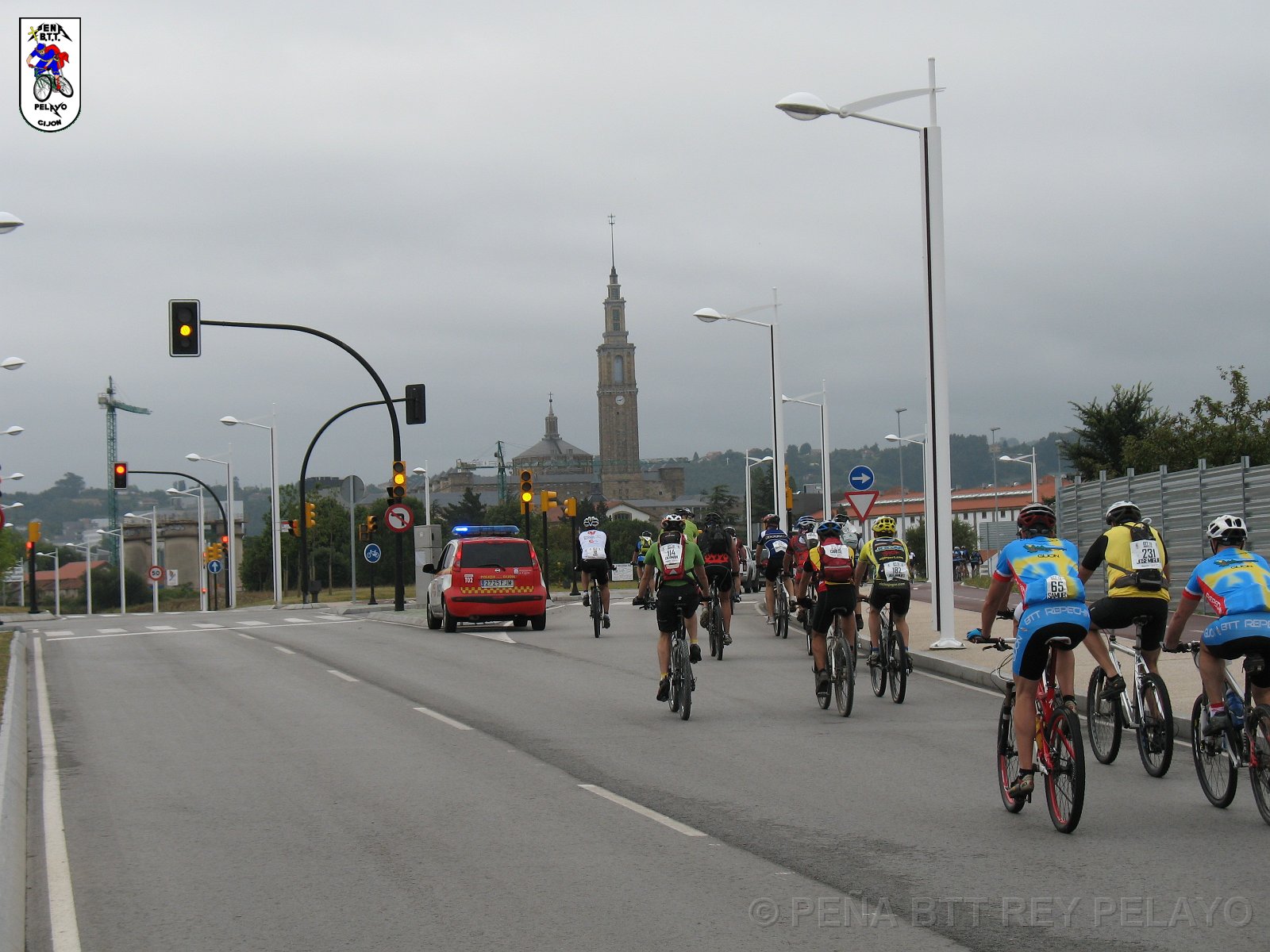 20110709091048_mc.JPG - XVIII Vuelta al Concejo de Gijón
