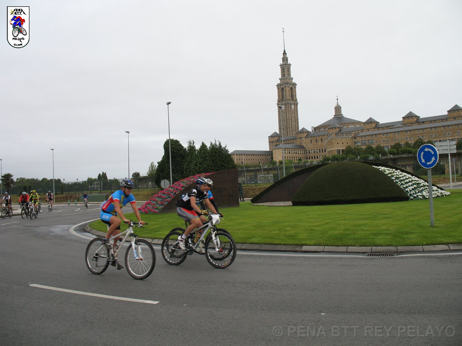 20110709091519_mc.JPG - XVIII Vuelta al Concejo de Gijón
