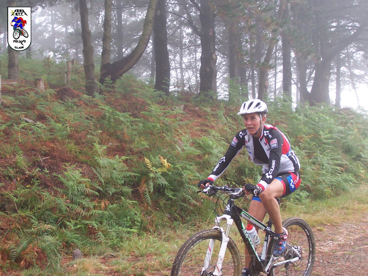 20110709110111_jbg.JPG - XVIII Vuelta al Concejo de Gijón
