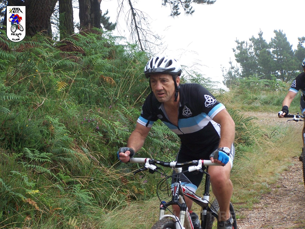20110709110930_jbg.JPG - XVIII Vuelta al Concejo de Gijón