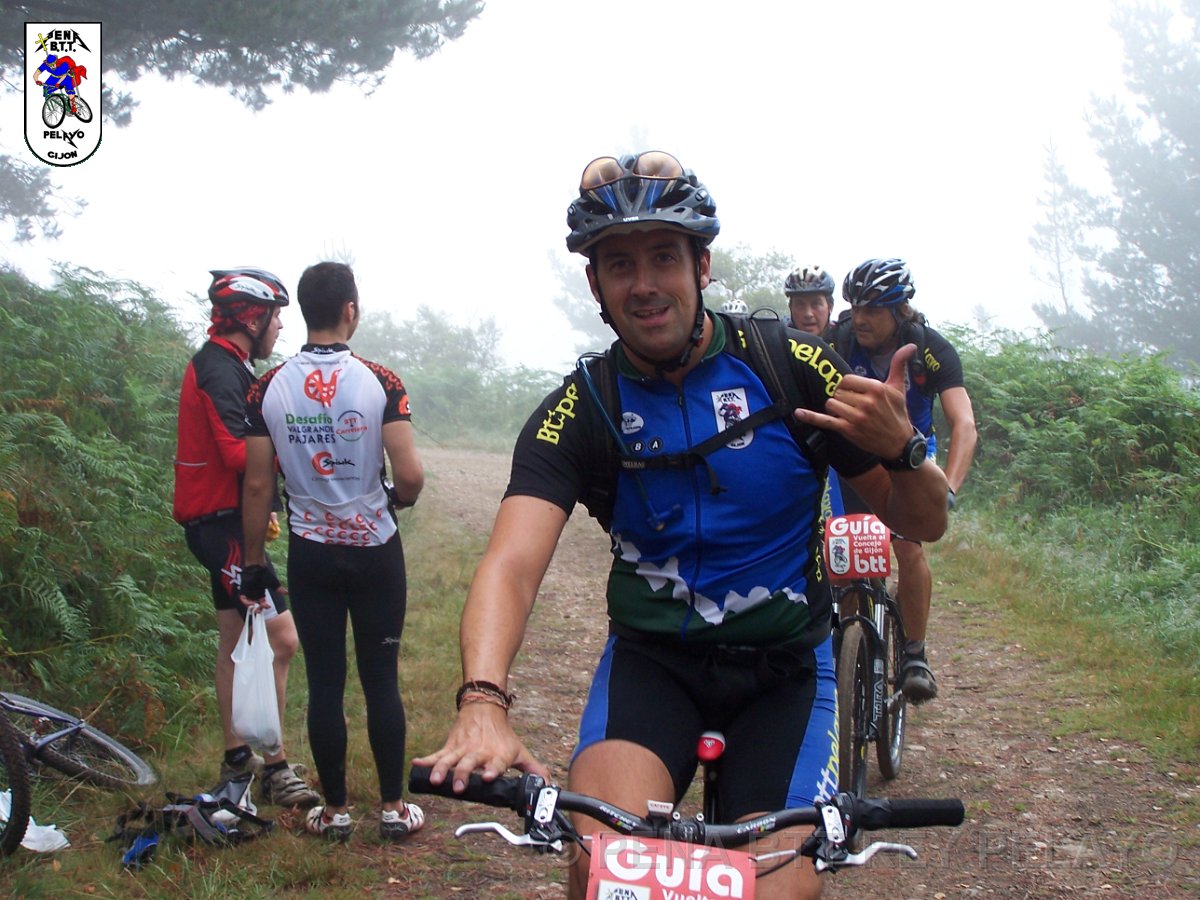 20110709111612_jbg.JPG - XVIII Vuelta al Concejo de Gijón