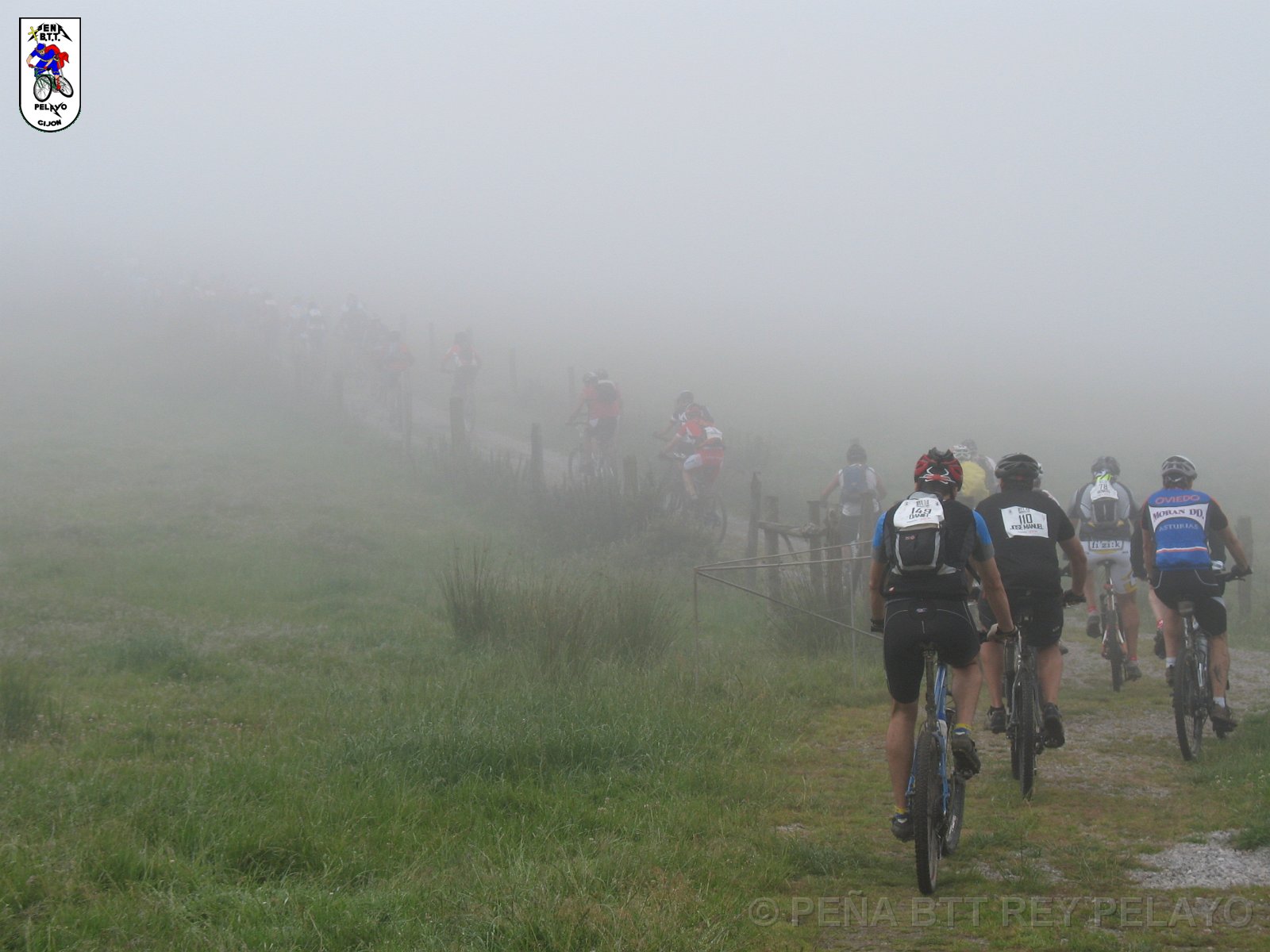 20110709115319_mc.JPG - XVIII Vuelta al Concejo de Gijón