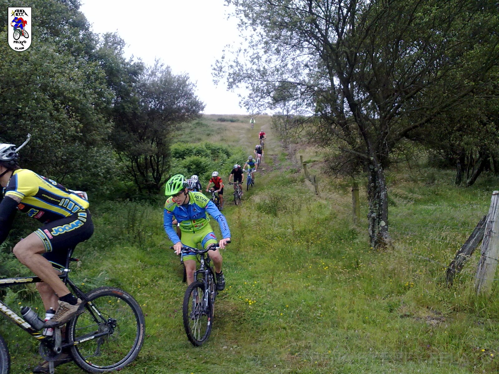 20110709120208_aa.jpg - XVIII Vuelta al Concejo de Gijón