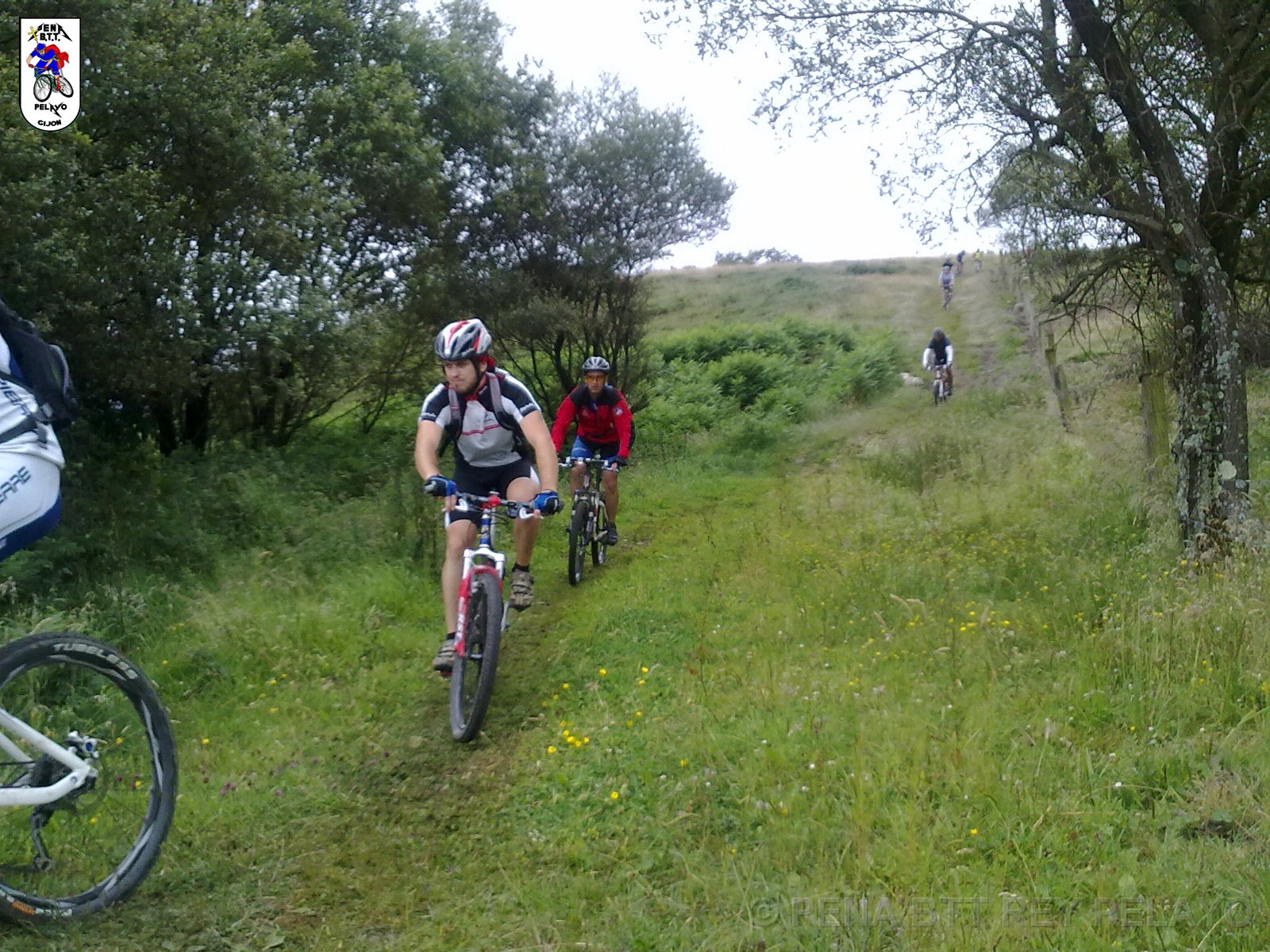 20110709120310_aa.jpg - XVIII Vuelta al Concejo de Gijón
