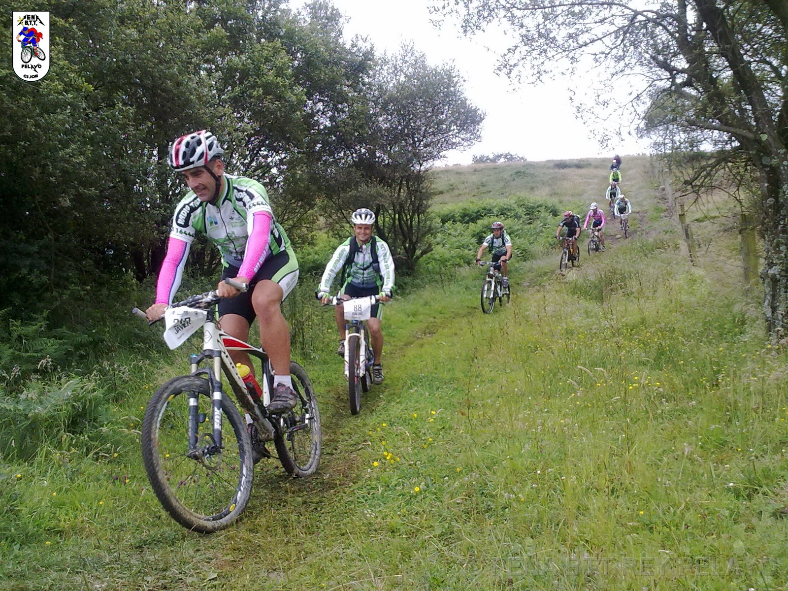 20110709120403_aa.jpg - XVIII Vuelta al Concejo de Gijón