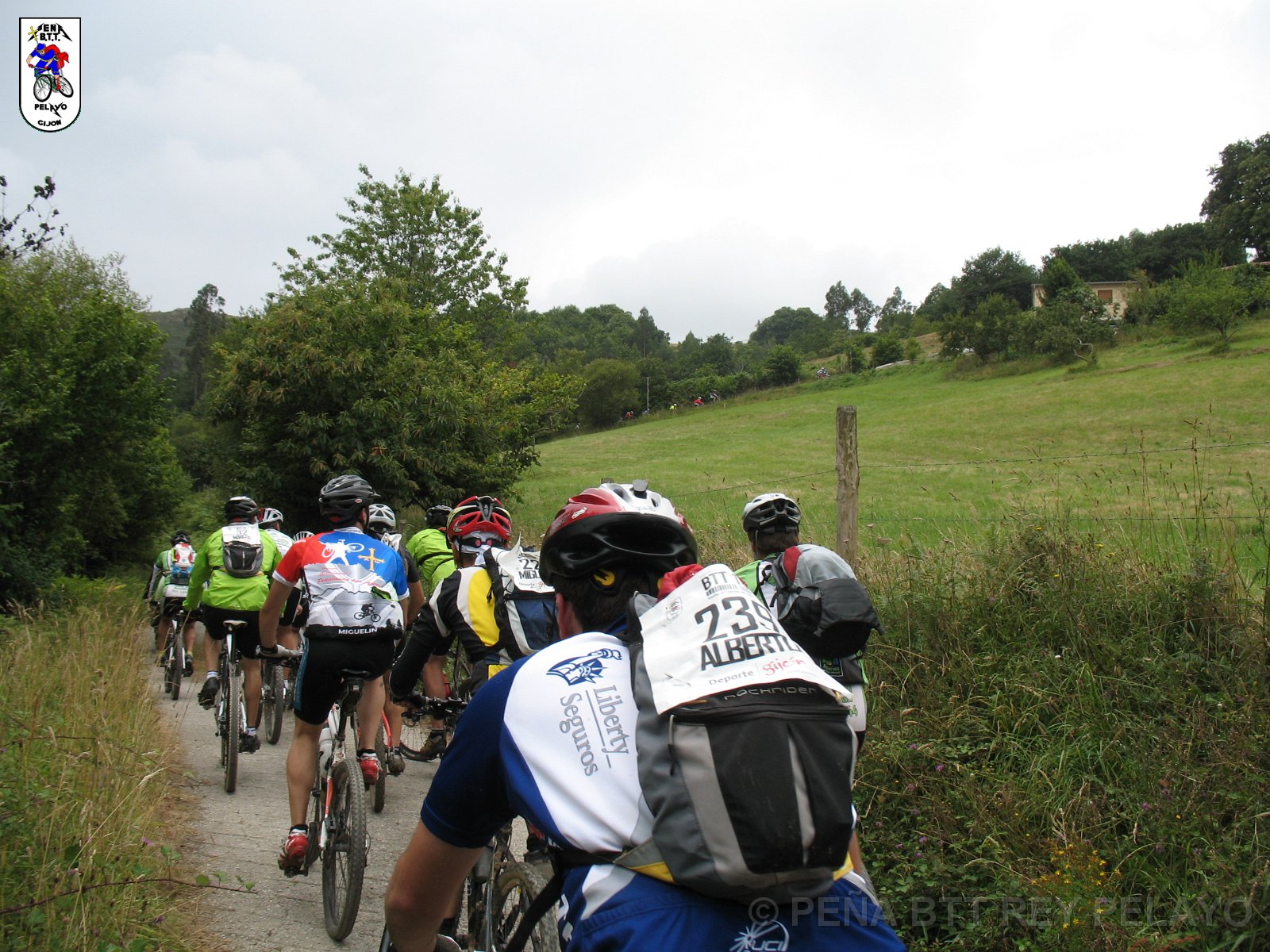 20110709150044_mc.JPG - XVIII Vuelta al Concejo de Gijón