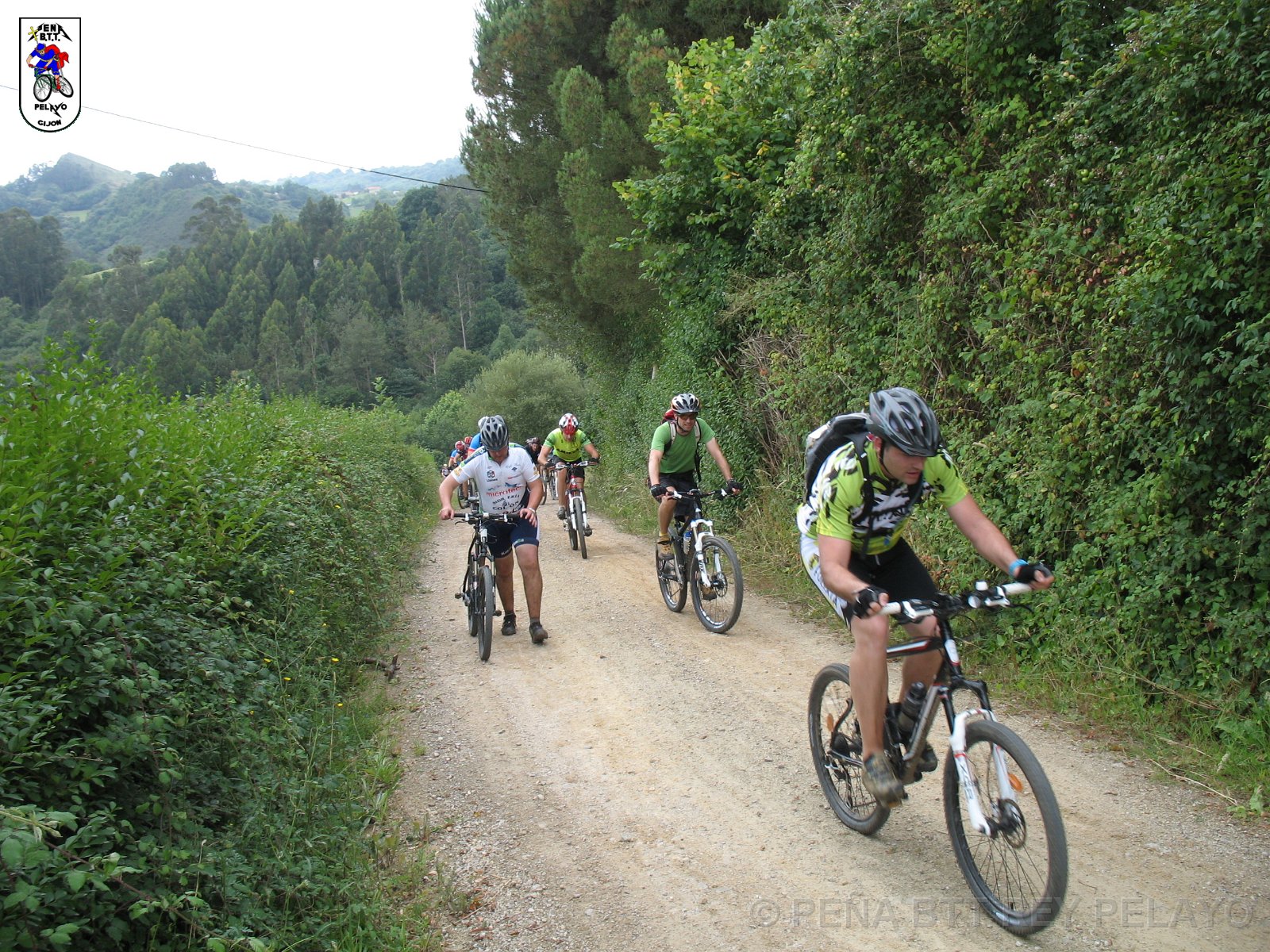 20110709152047_mc.JPG - XVIII Vuelta al Concejo de Gijón