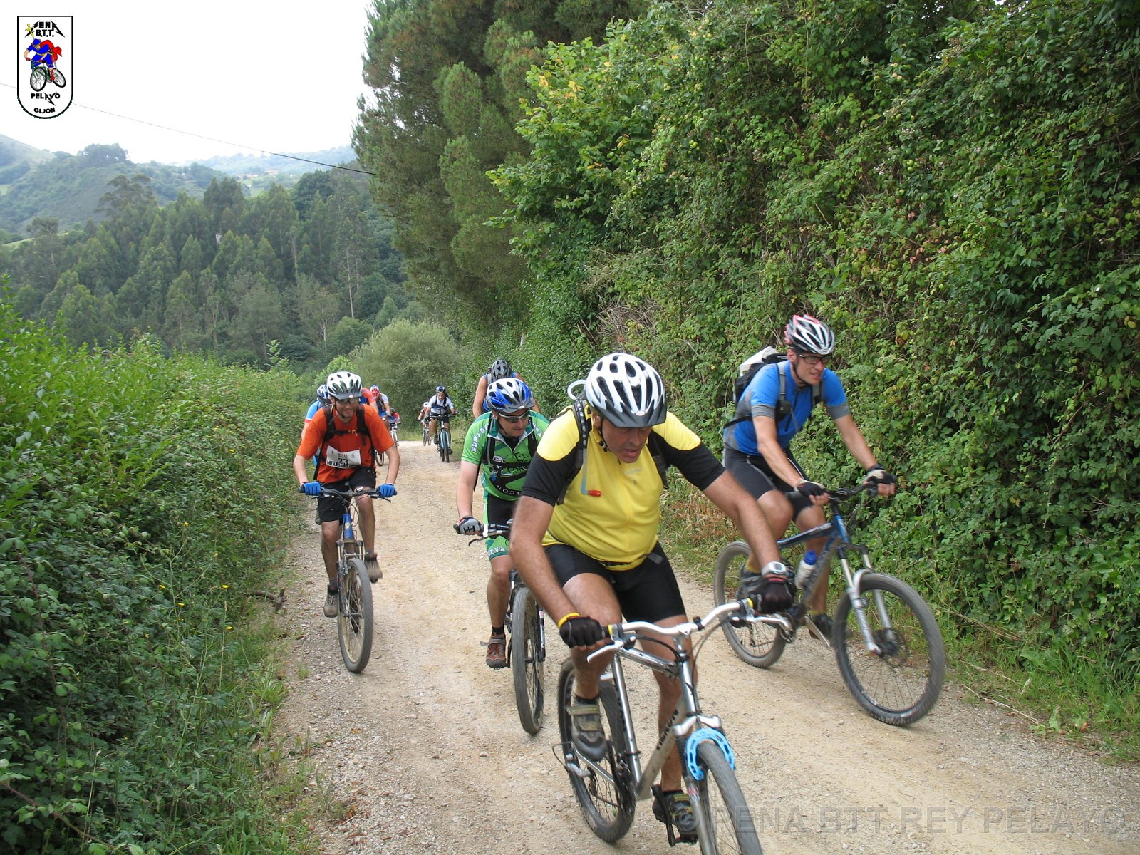 20110709152123_mc.JPG - XVIII Vuelta al Concejo de Gijón