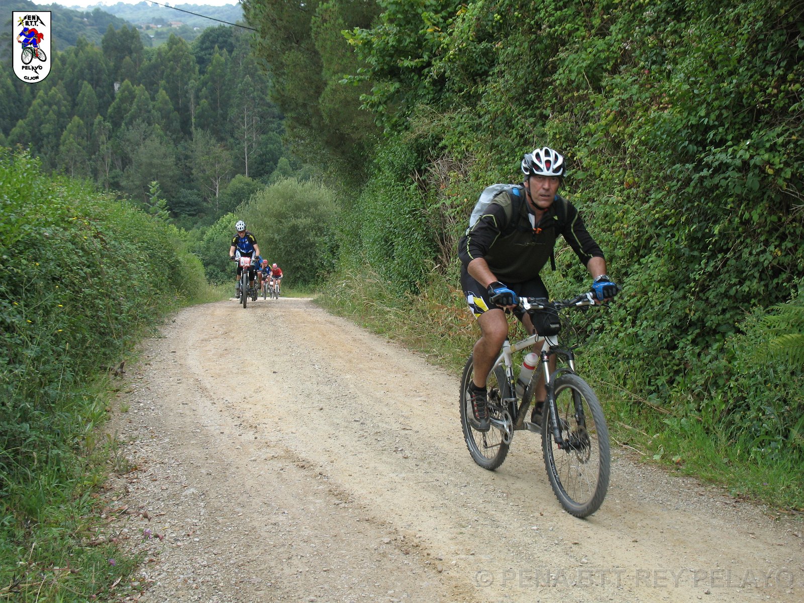 20110709152411_mc.JPG - XVIII Vuelta al Concejo de Gijón