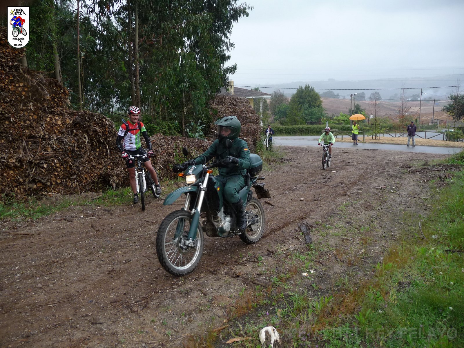 20110709164448_pr.JPG