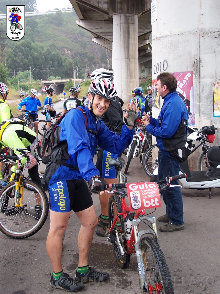 20110709170912_jbg.JPG - XVIII Vuelta al Concejo de Gijón