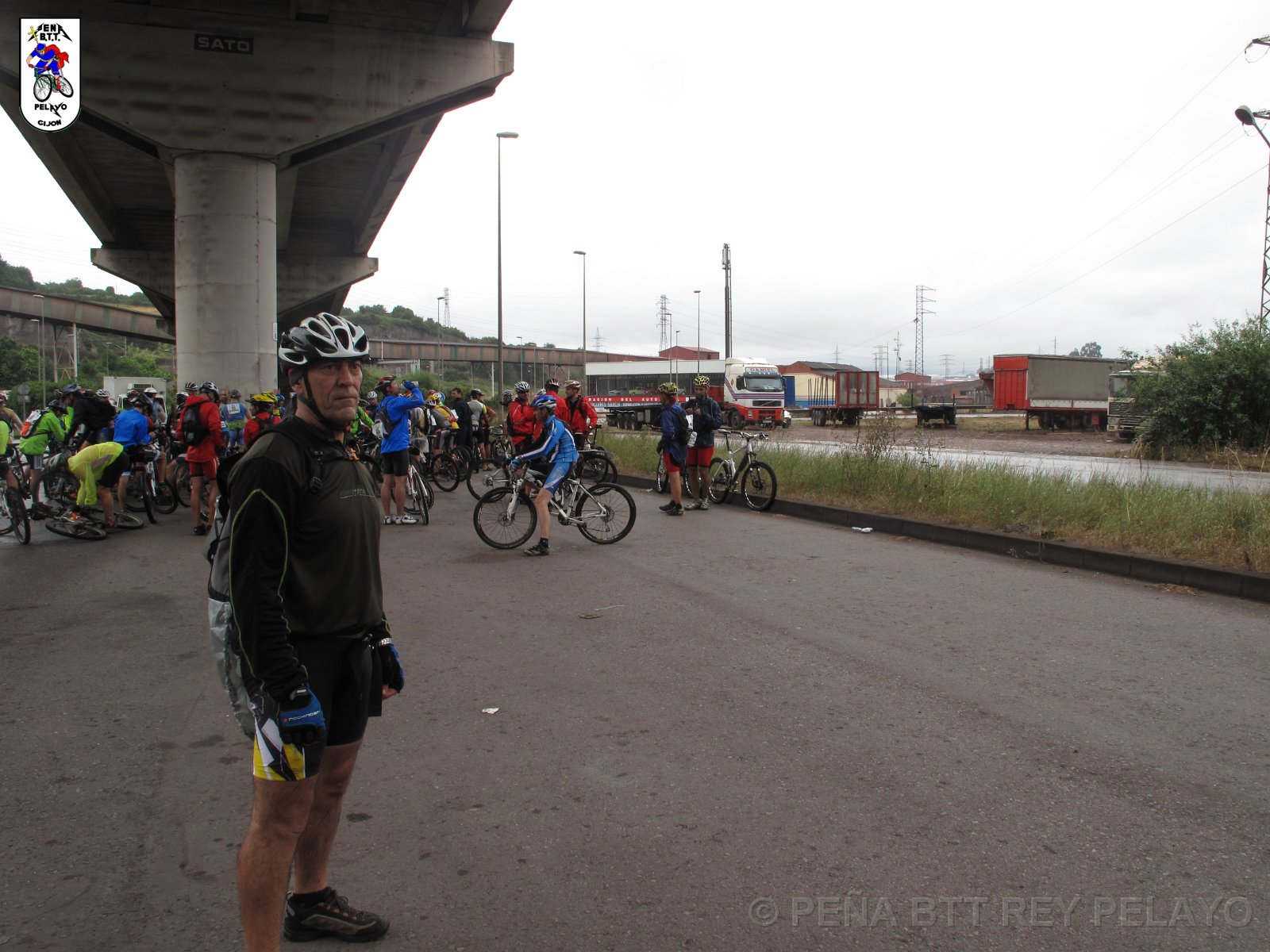 20110709171238_az.JPG - XVIII Vuelta al Concejo de Gijón