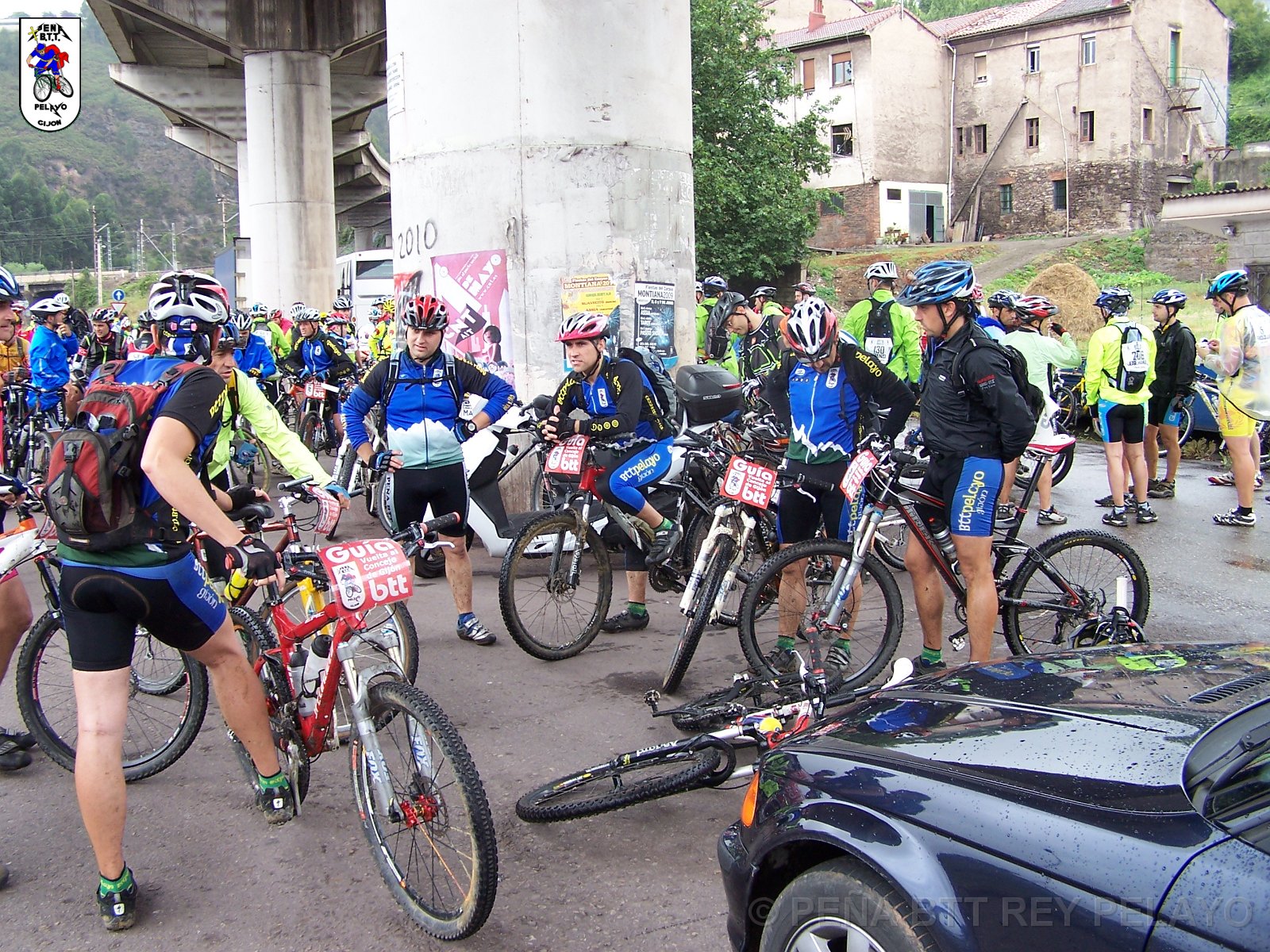 20110709172125_jbg.JPG - XVIII Vuelta al Concejo de Gijón