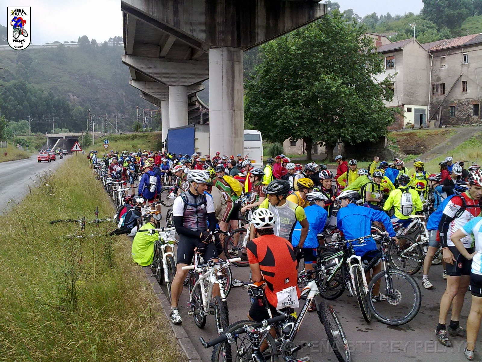 20110709172723_aa.jpg - XVIII Vuelta al Concejo de Gijón