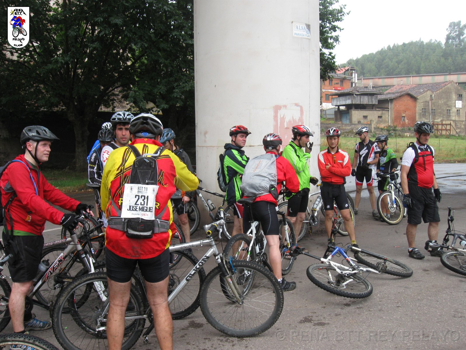 20110709173945_jf.jpg - XVIII Vuelta al Concejo de Gijón